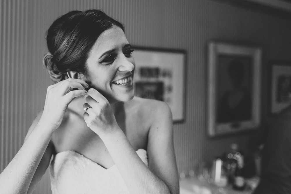 Pittsburgh-Wedding-Photographer-Jess-Jono027
