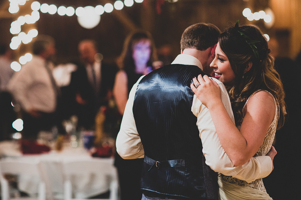 Pittsburgh-Wedding-Photographer-armstrong-farms
