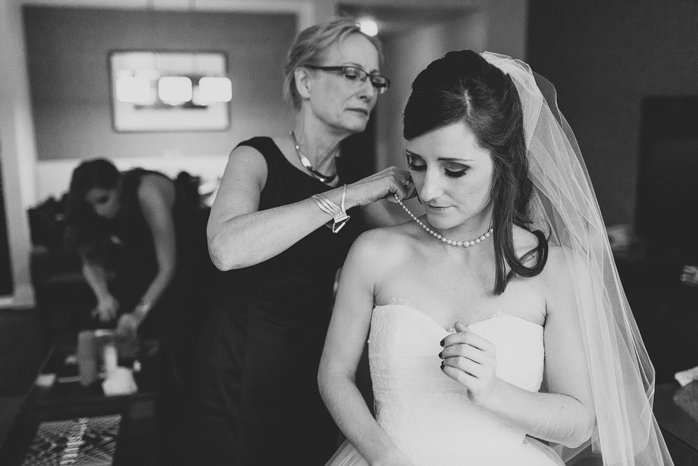 Pittsburgh-Wedding-Photographer-Jess-Jono019
