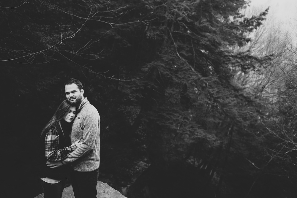 Pittsburgh-Wedding-Photographer-Jess-Jono021