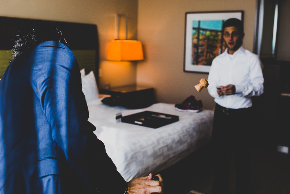 Pittsburgh-Wedding-Photographer-Jess-Jono025