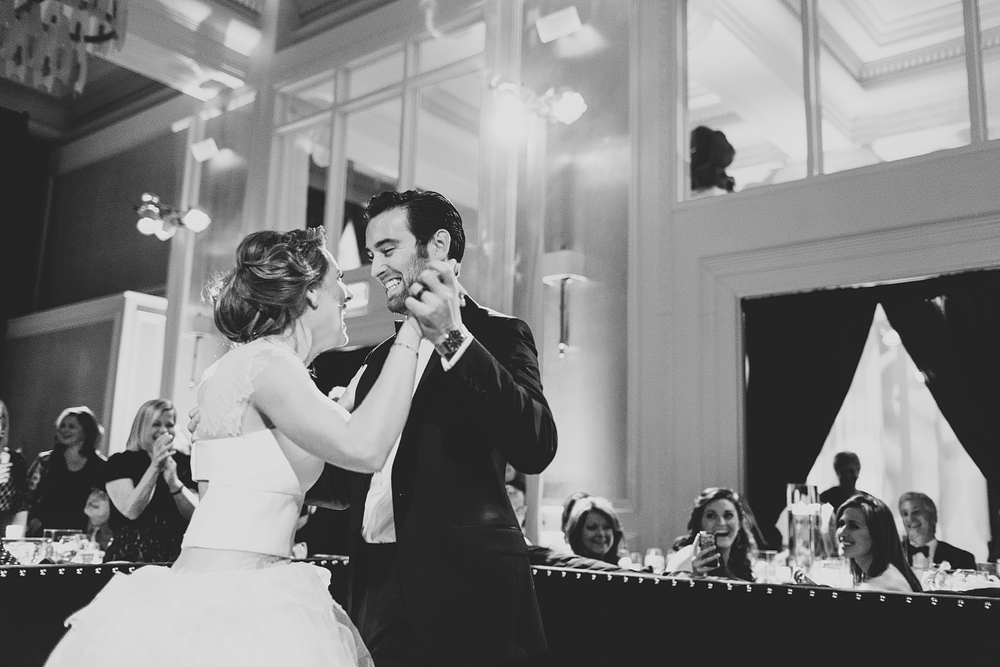Pittsburgh-Wedding-Photographer-hotel-monaco