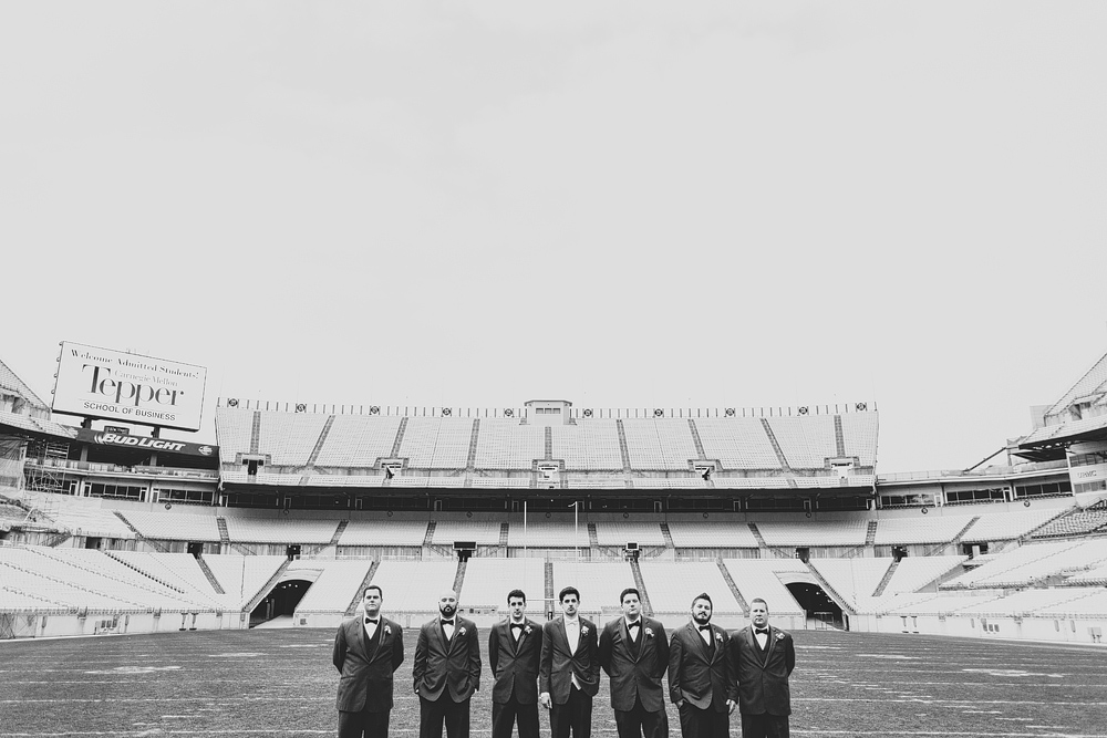 Pittsburgh-Wedding-Photographer-heinz-field