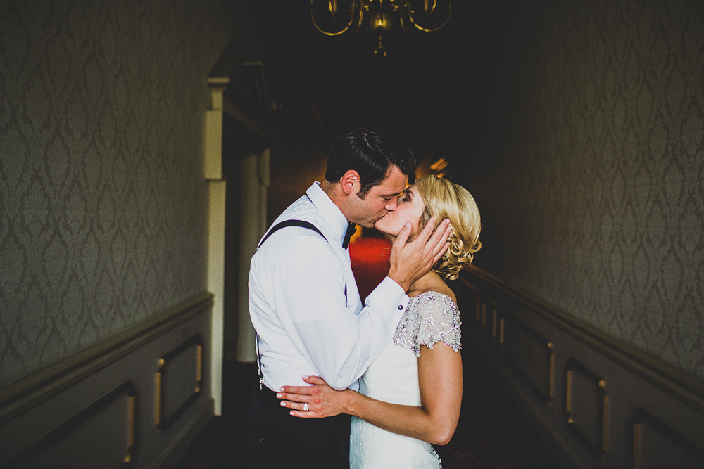 Pittsburgh-Wedding-Photographer-pittsburgh-athletic-association