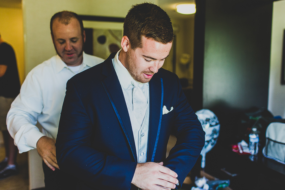 Pittsburgh-Wedding-Photographer-Jess-Jono009