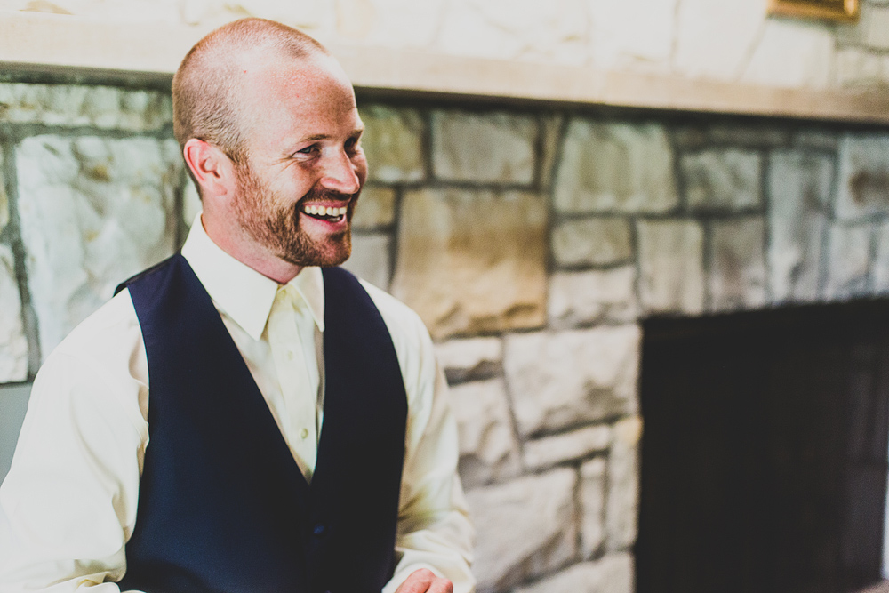 Pittsburgh-Wedding-Photographer-Jess-Jono023