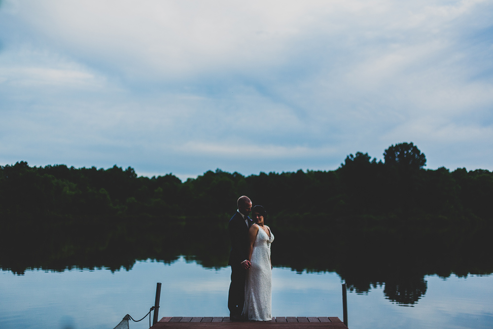 Pittsburgh-Wedding-Photographer-family-lakehouse-ohio