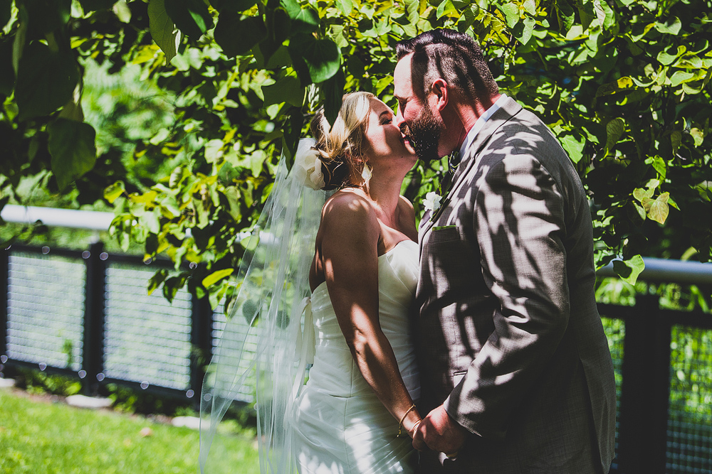 Pittsburgh-Wedding-Photographer-Jess-Jono017