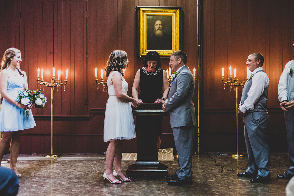 Pittsburgh-Wedding-Photographer-Jess-Jono020