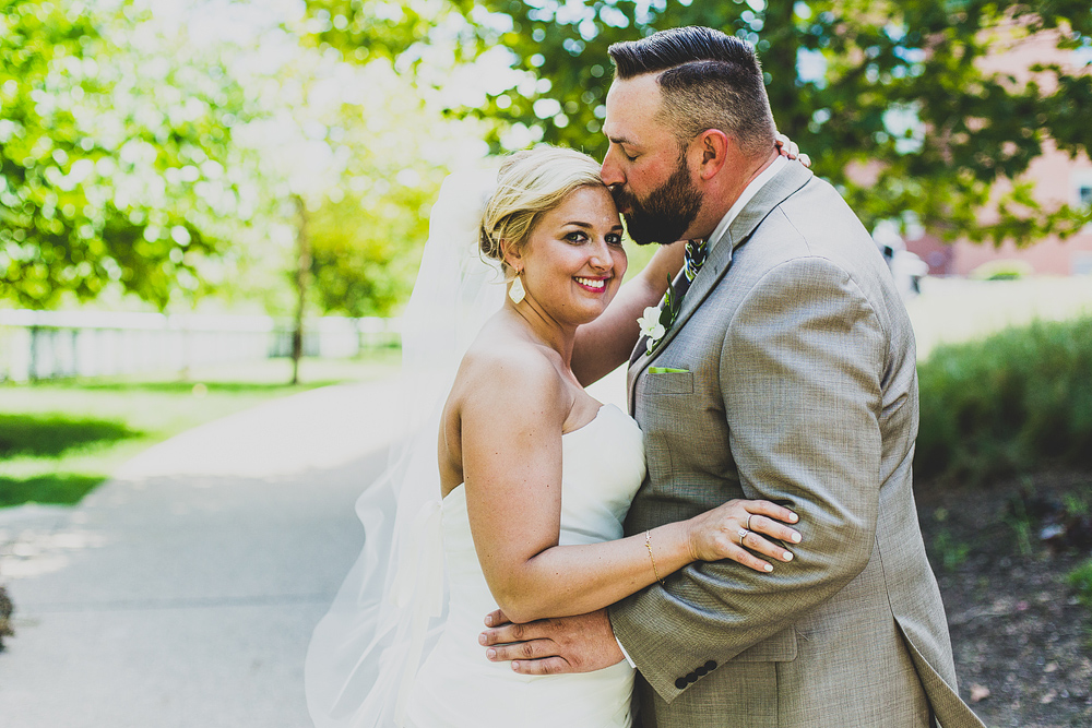 Pittsburgh-Wedding-Photographer-Jess-Jono022