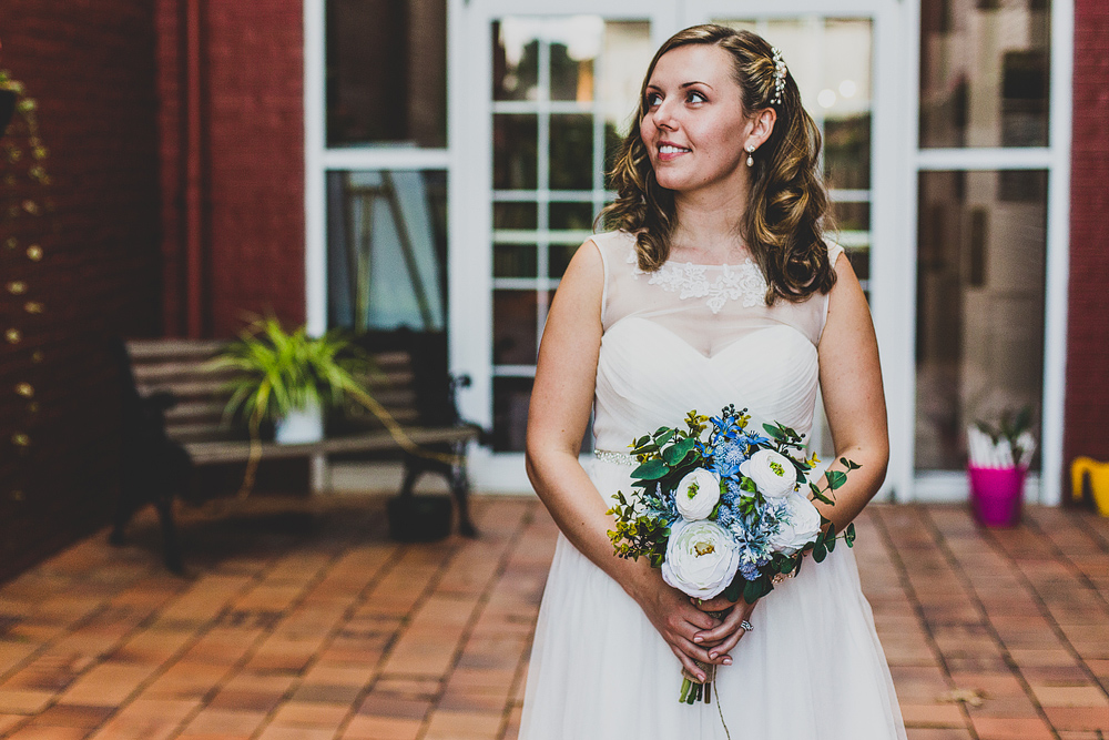 Pittsburgh-Wedding-Photographer-Merrick-art-gallery