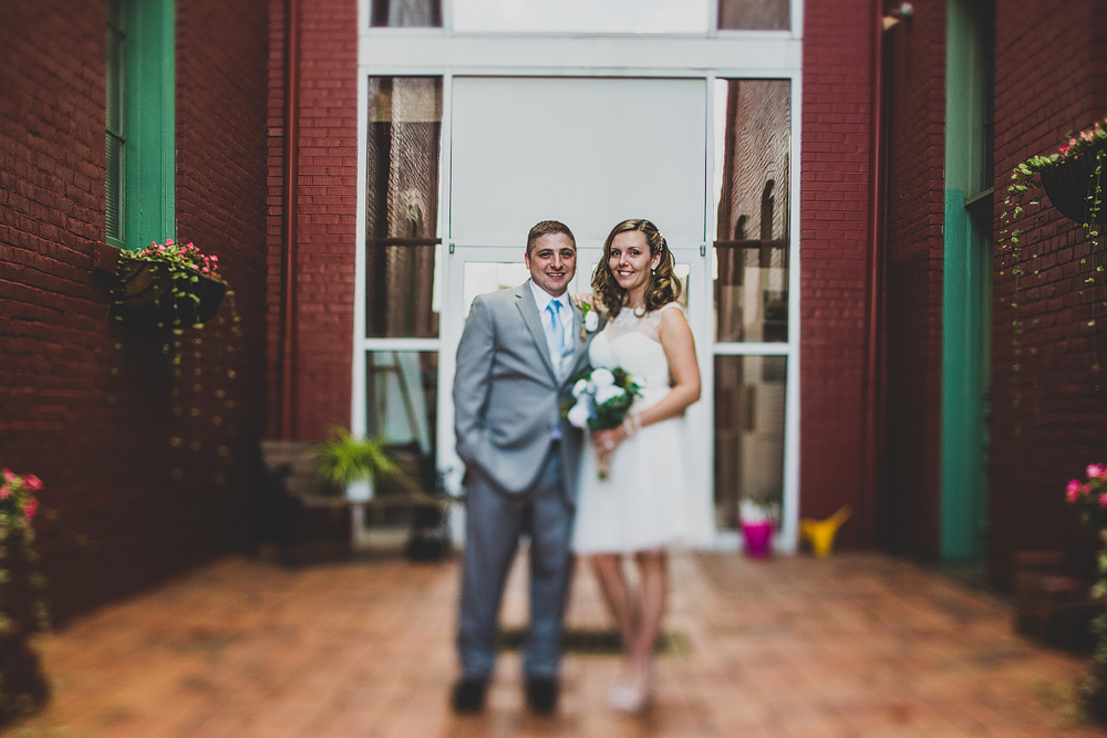 Pittsburgh-Wedding-Photographer-Merrick-art-gallery