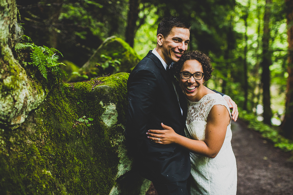 Pittsburgh-Wedding-Photographer-Rachel-Josh-breakneck-lodge